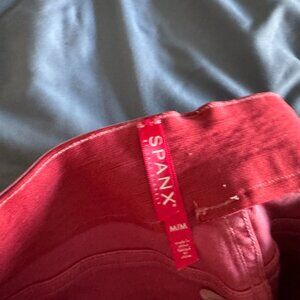 Spanx twill shorts- coral- size medium